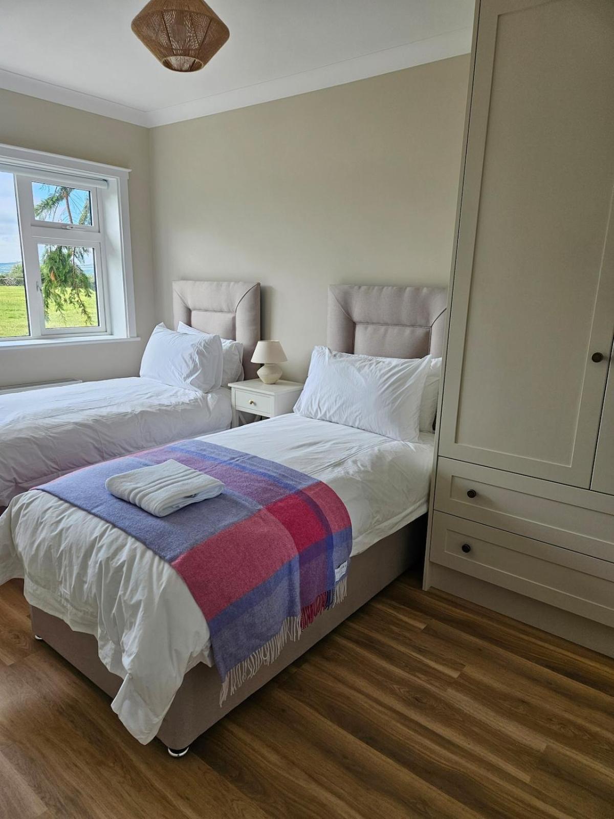 Holiday home Three Bedroom Cosy Quiet Luxury In The Burren Wild Atlantic Way *
